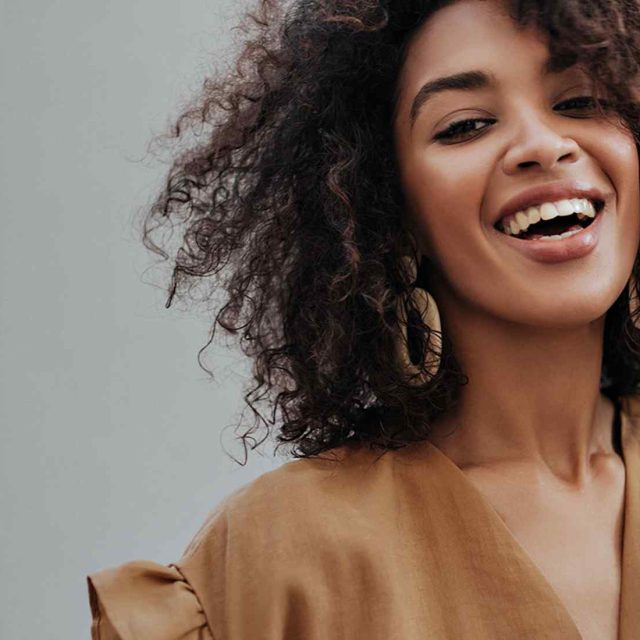 hero_single_service https://dentalestetik.al/wp-content/uploads/2023/06/hero_single_service-640x640.jpg