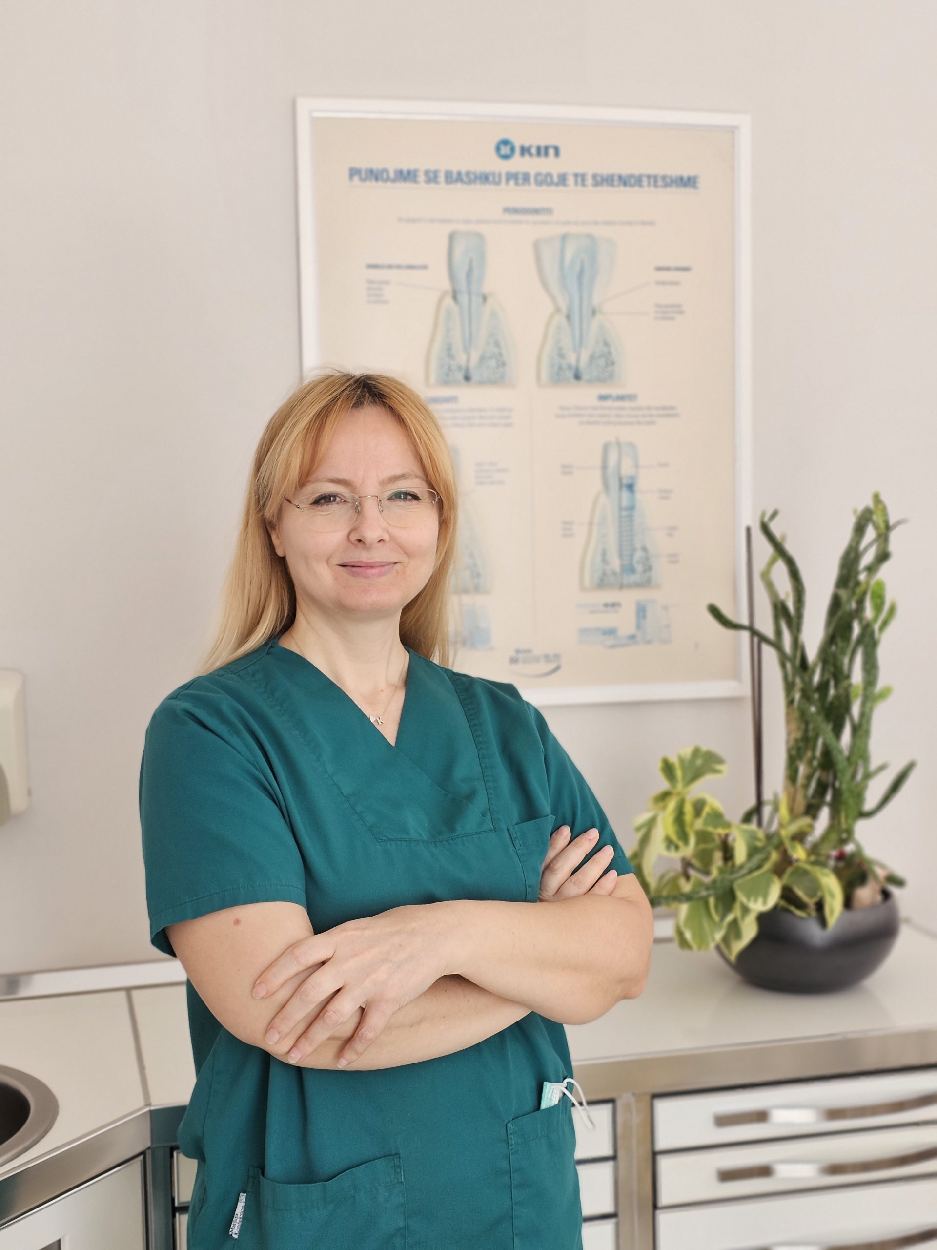 Dr. Elvana Luzi